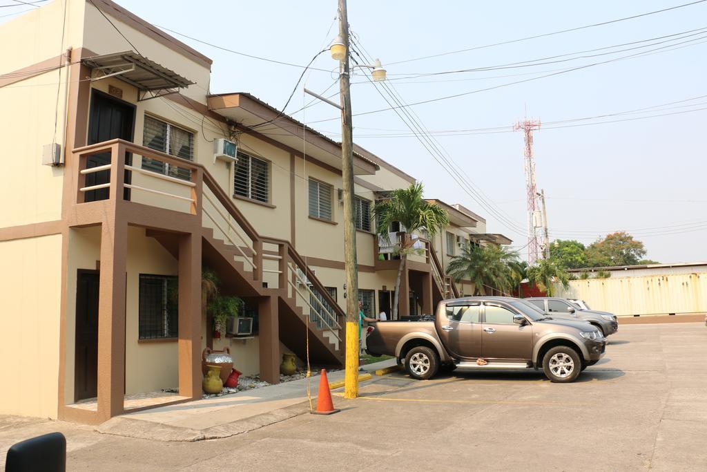 Apart Hotel Pico Bonito ラ・セイバ 部屋 写真
